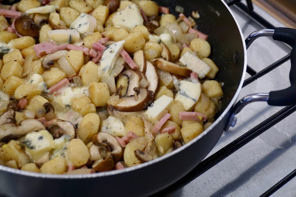Gnocchi with Blue Cheese, Ham and Mushrooms | Recipe