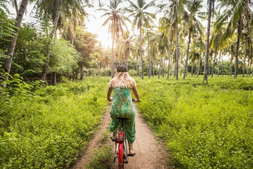 5 Key Tips for Sustainable Outdoor Travel to Protect Nature