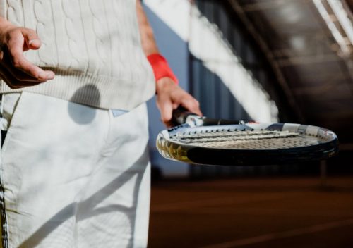 Why you should probably ignore 90% of tennis racket reviews (including this one)