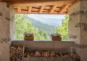 How to Reduce Your Carbon Footprint While Hiking Tips and Guide