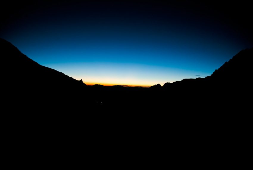 How to Choose a Headlamp for Night Hikes