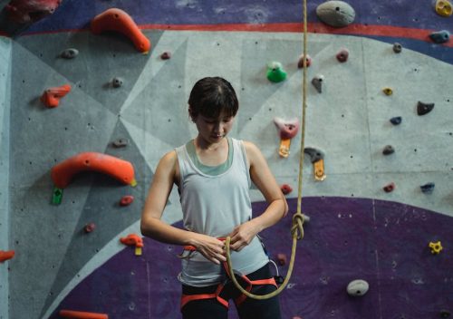 Women’s Climbing Harness Reviews: Which One Fits Your Discipline